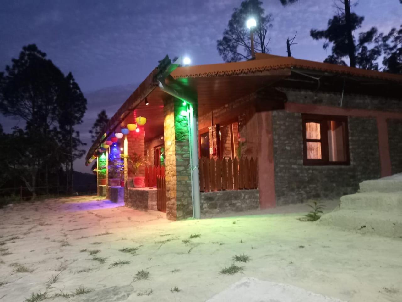 Nature Villaas Basa Homestay Pauri Экстерьер фото