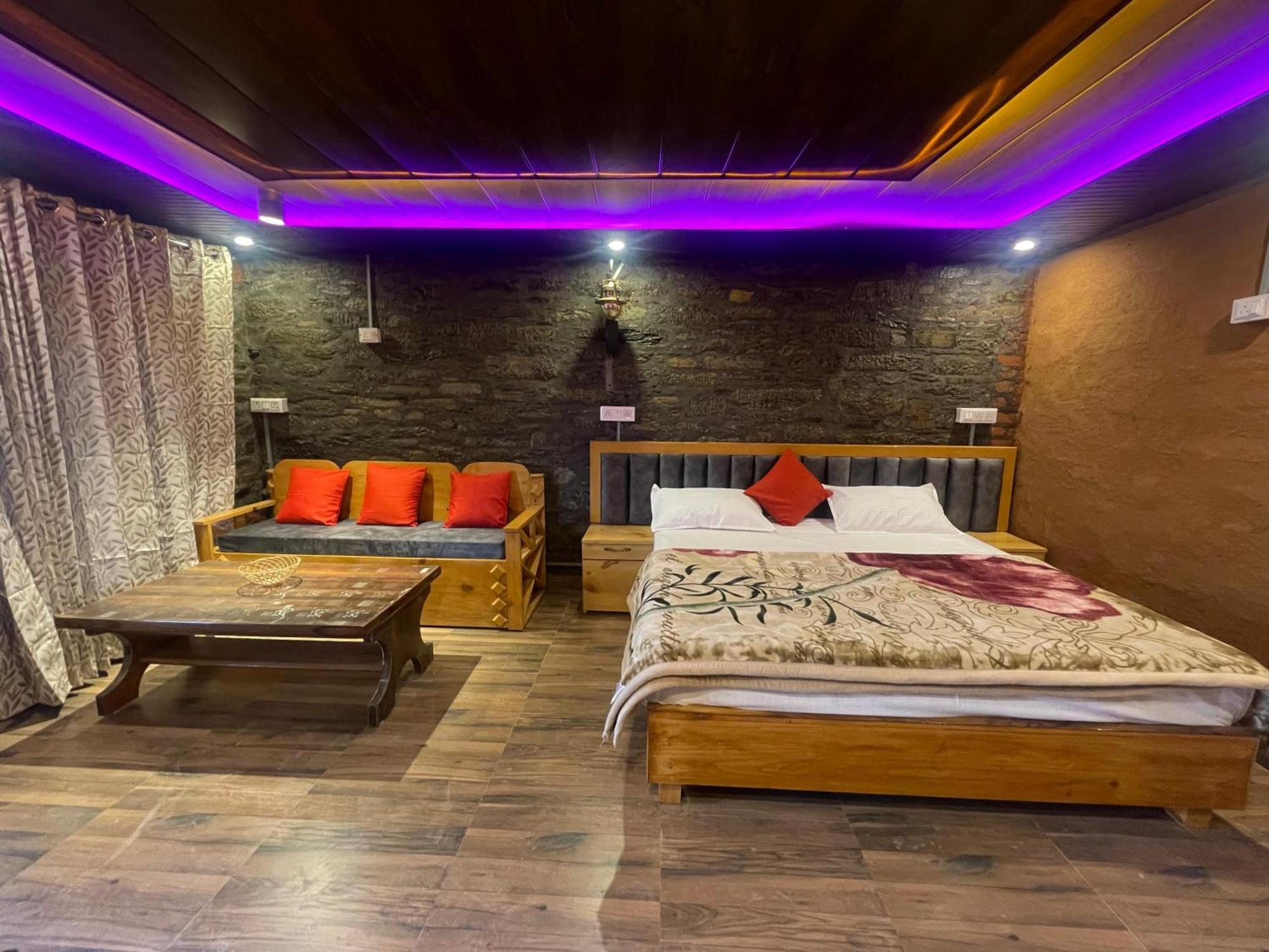 Nature Villaas Basa Homestay Pauri Экстерьер фото