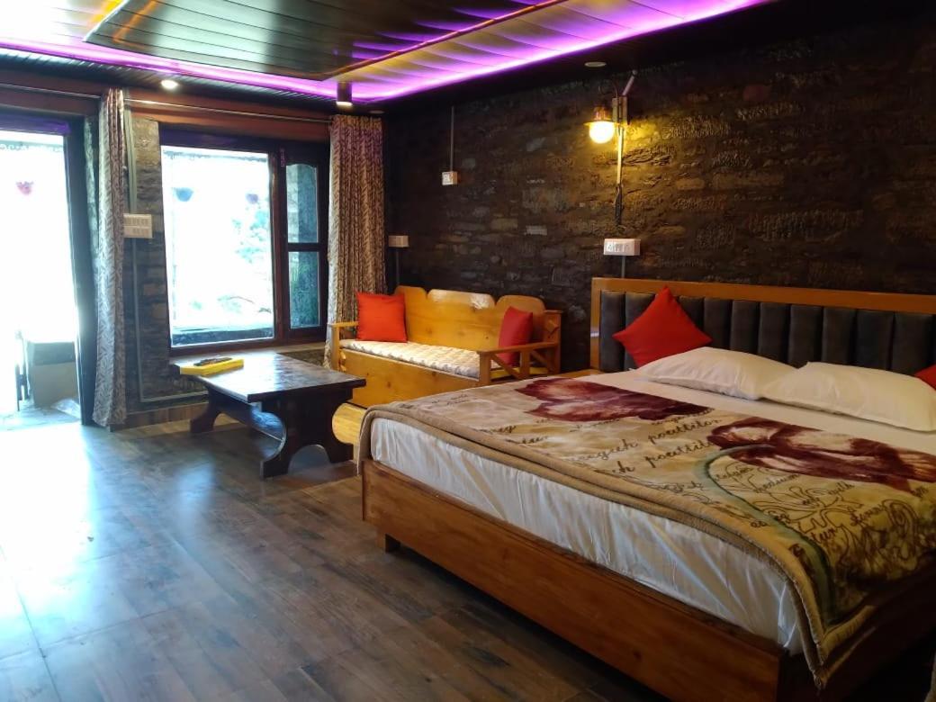 Nature Villaas Basa Homestay Pauri Экстерьер фото