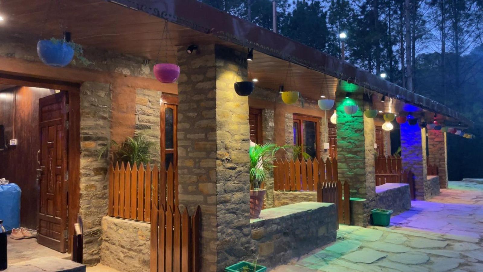 Nature Villaas Basa Homestay Pauri Экстерьер фото