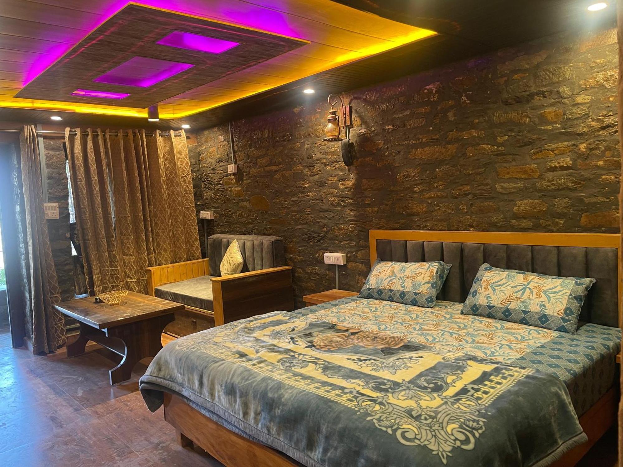 Nature Villaas Basa Homestay Pauri Экстерьер фото