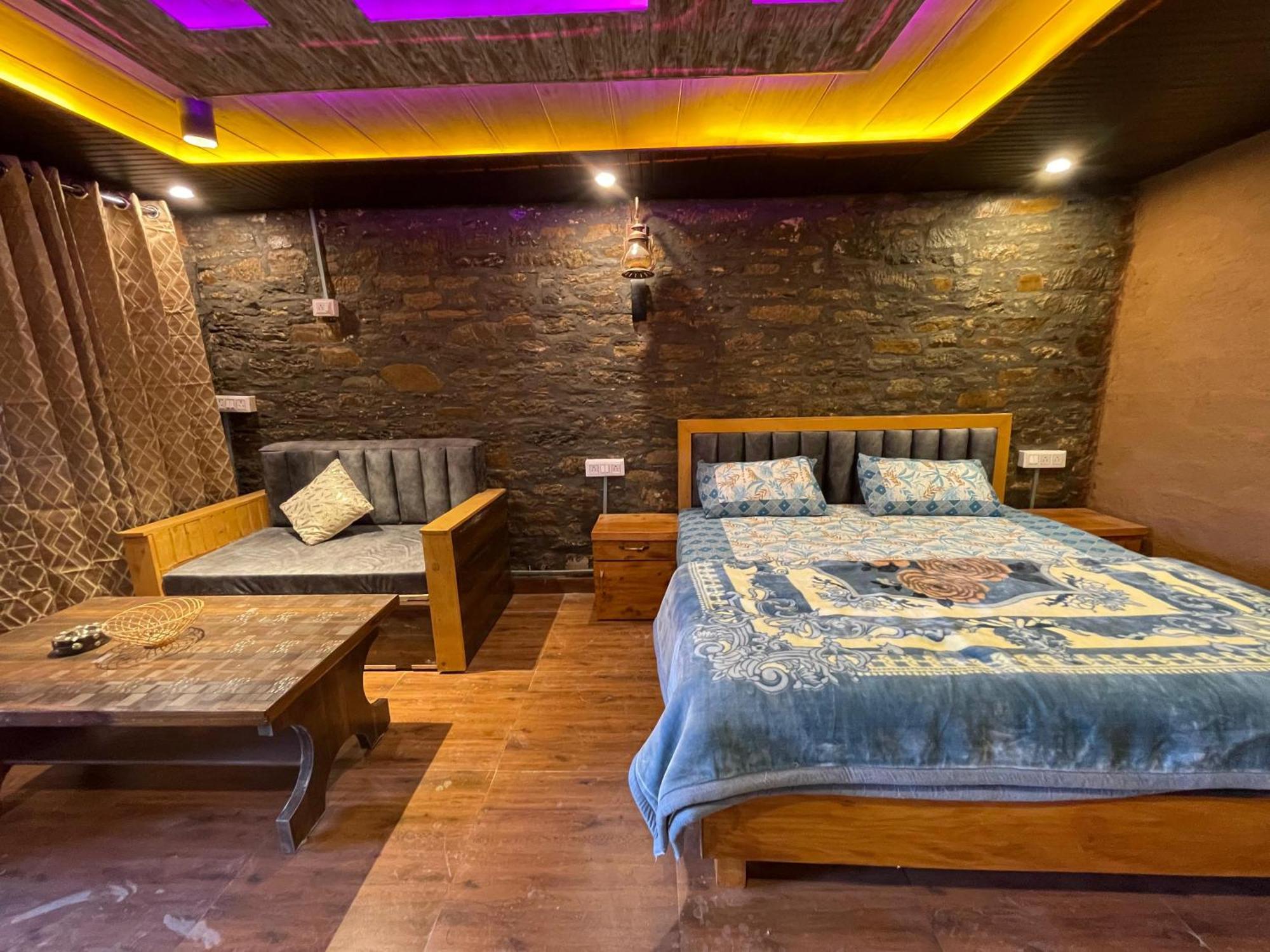 Nature Villaas Basa Homestay Pauri Экстерьер фото