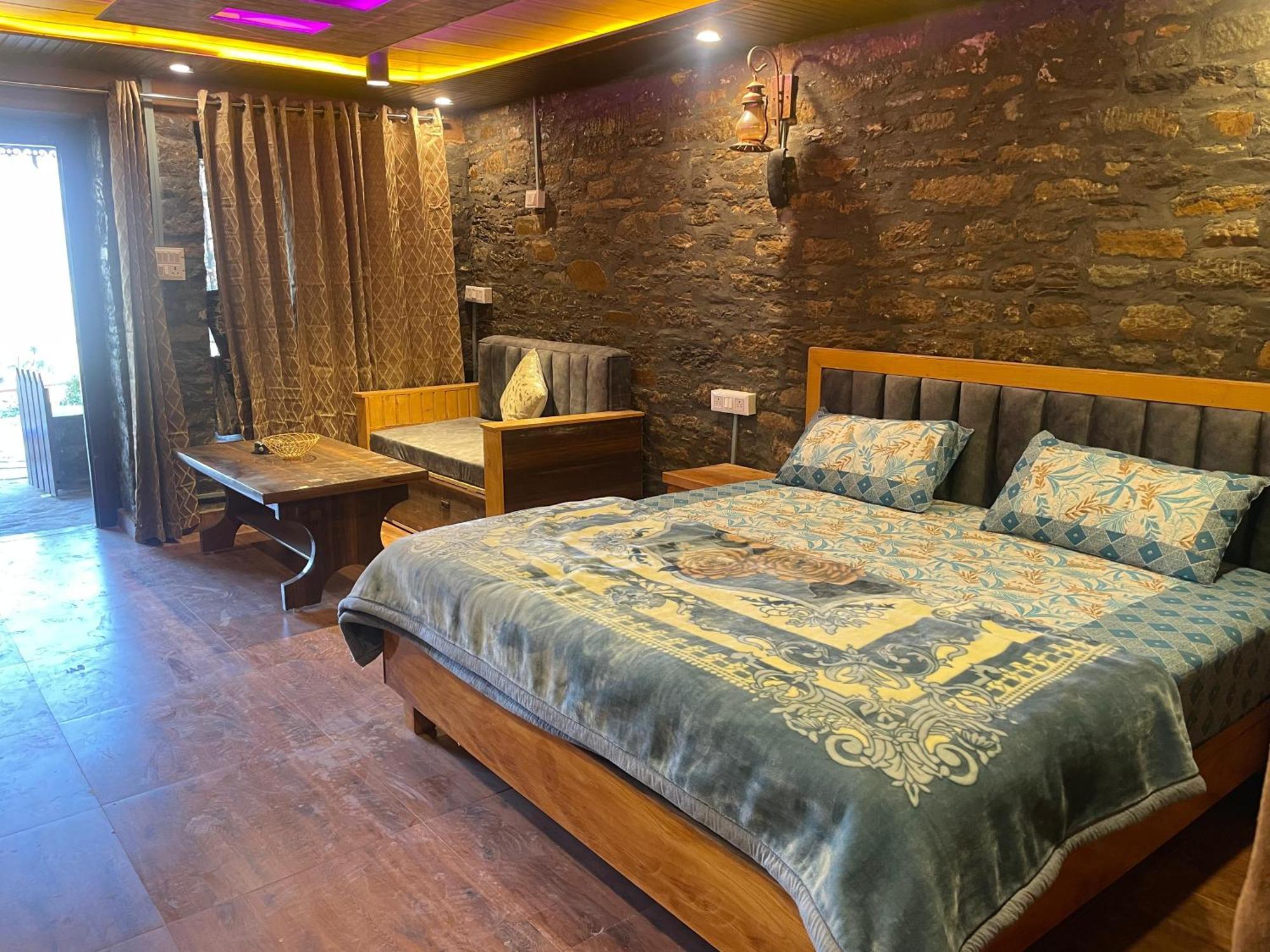 Nature Villaas Basa Homestay Pauri Экстерьер фото