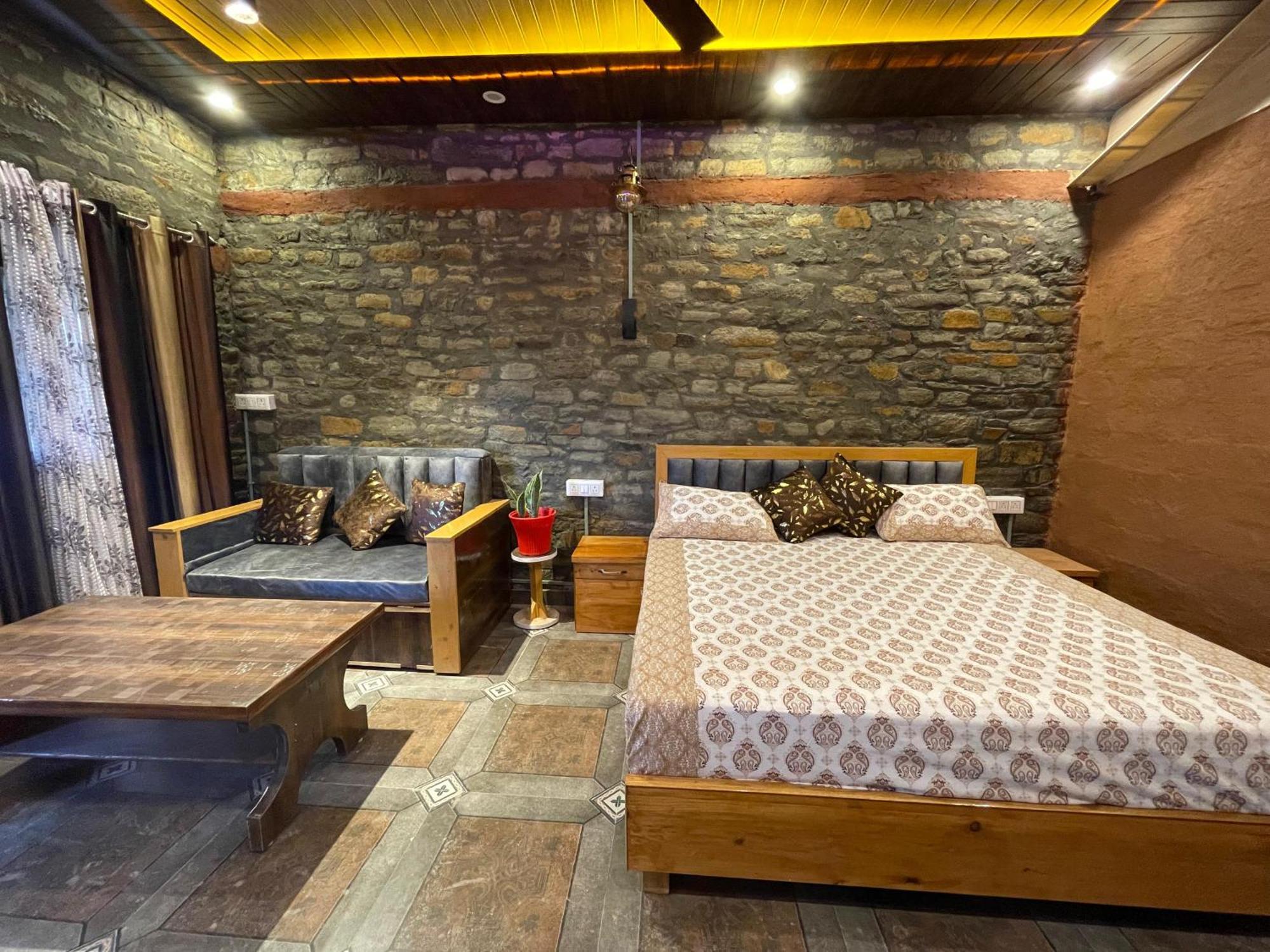 Nature Villaas Basa Homestay Pauri Экстерьер фото